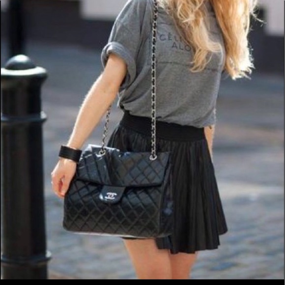 Forever 21 Dresses & Skirts - Cute flirty skirt